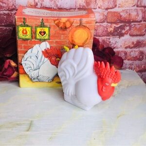 Vintage Avon Country Kitchen Rooster Milk Glass Decanter